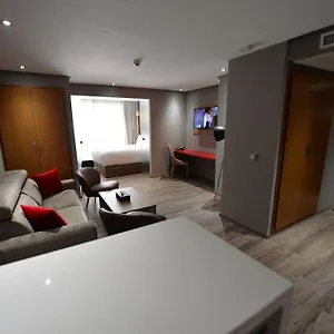 Le 22 Apartahotel